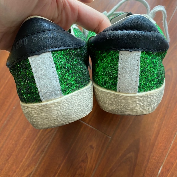 Green glitter handcrafted sneakers - Picture 4 of 5